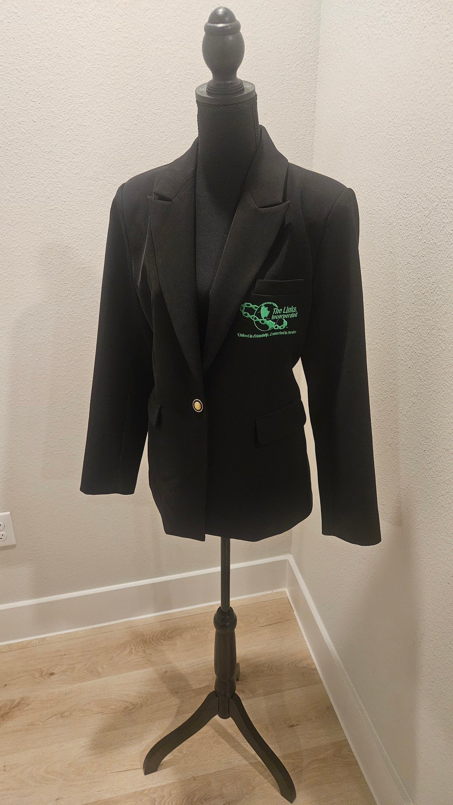 Links Black One-Button Blazer