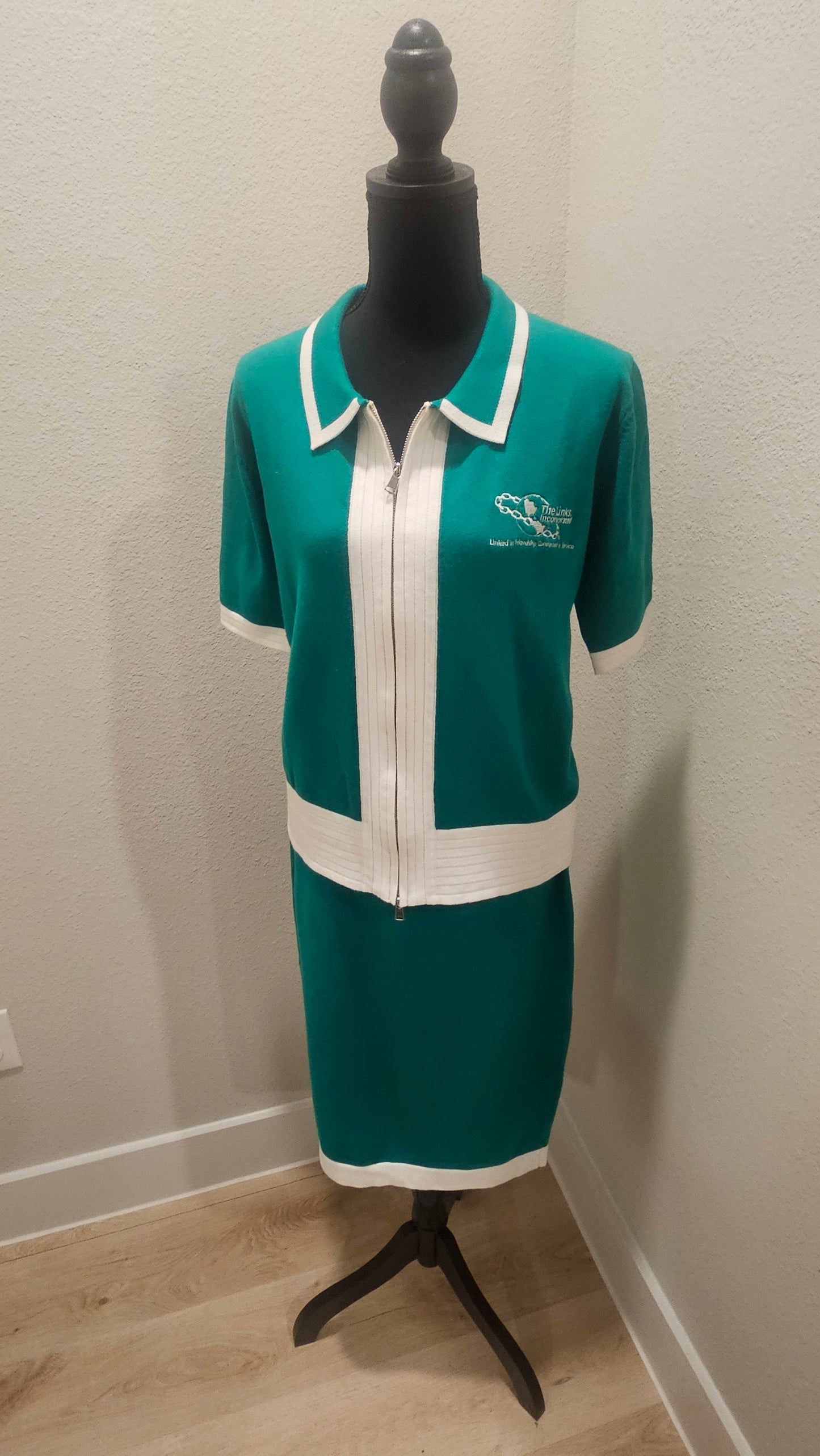 Links Knit Suit with Zipped Cardigan