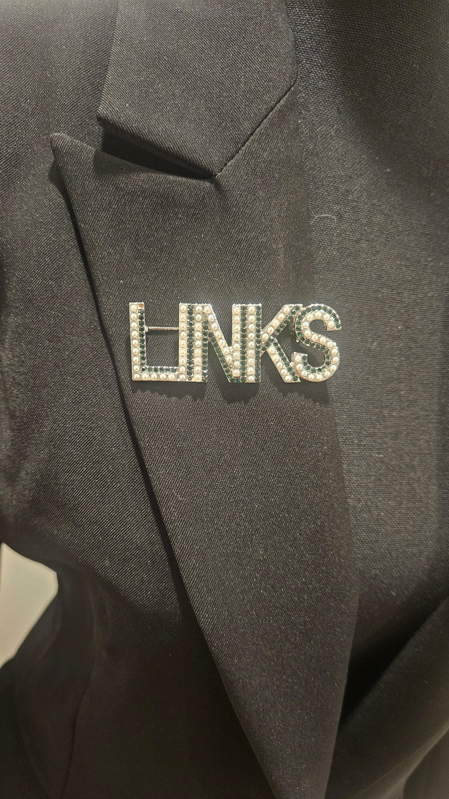 Links Lapel Pin with Green and Pearl Stone